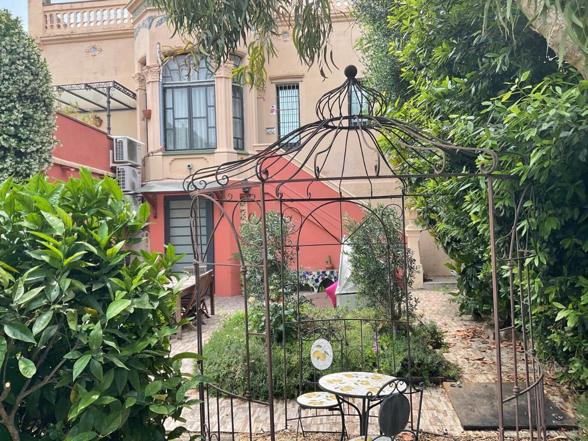 Villa Modernista Βαρκελώνη Εξωτερικό φωτογραφία